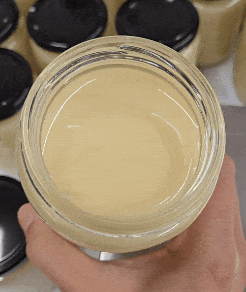 Does snow make our honey white?